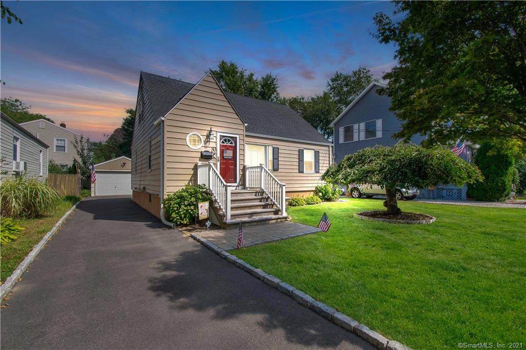 80 Wiebe Avenue - Photo 1