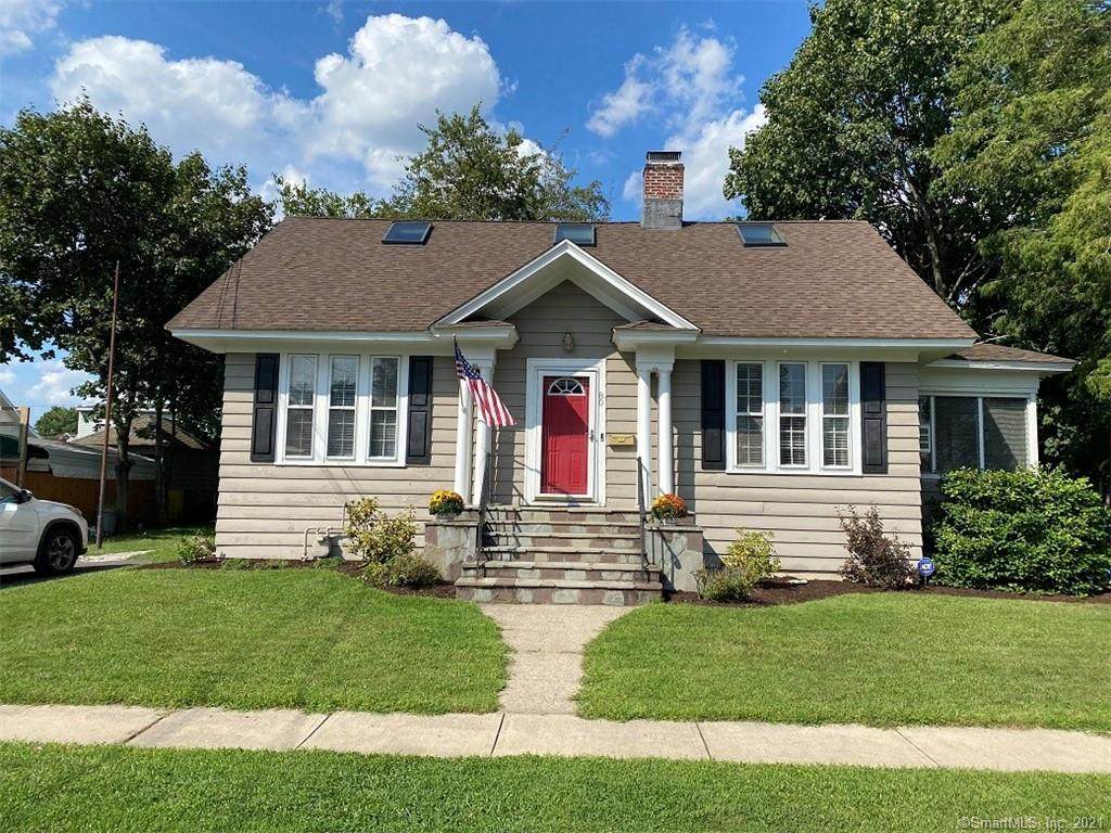 80 Floral Way - Photo 1