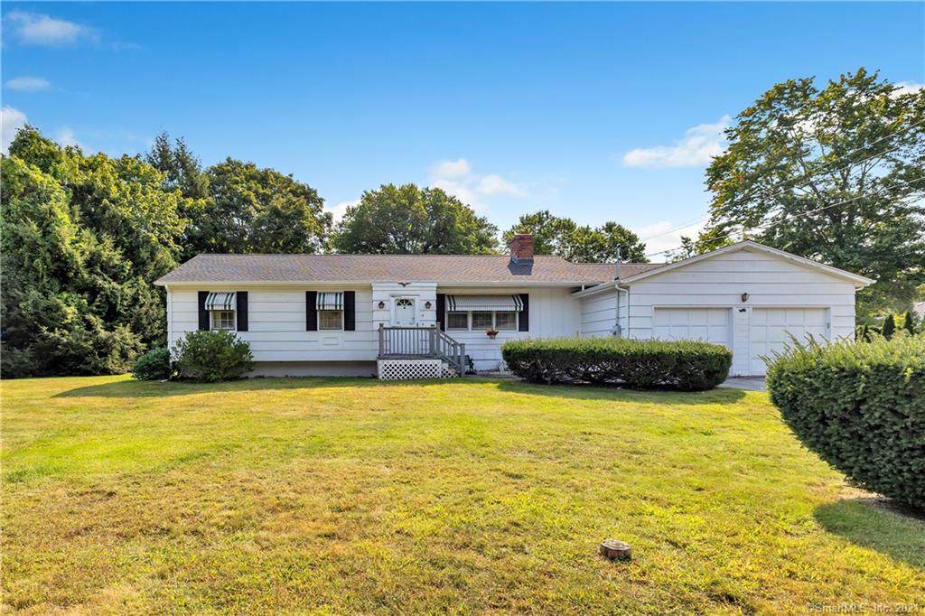 15 Brookfield Drive - Photo 1
