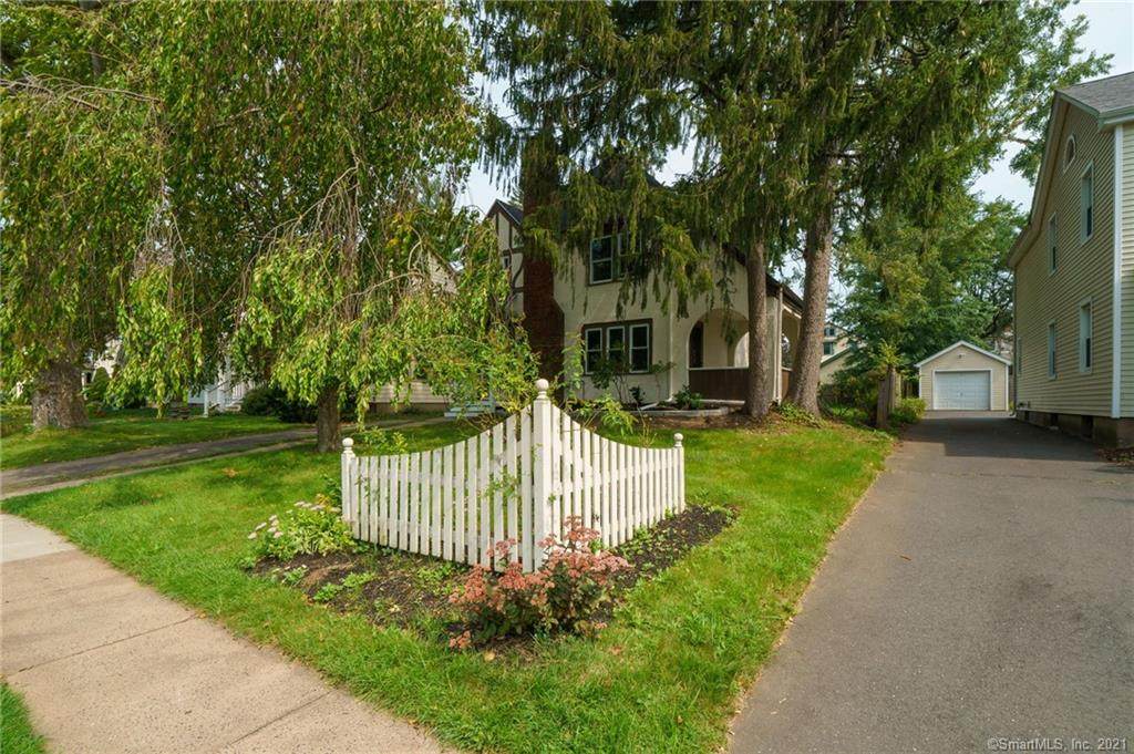 38 Ballard Drive - Photo 1