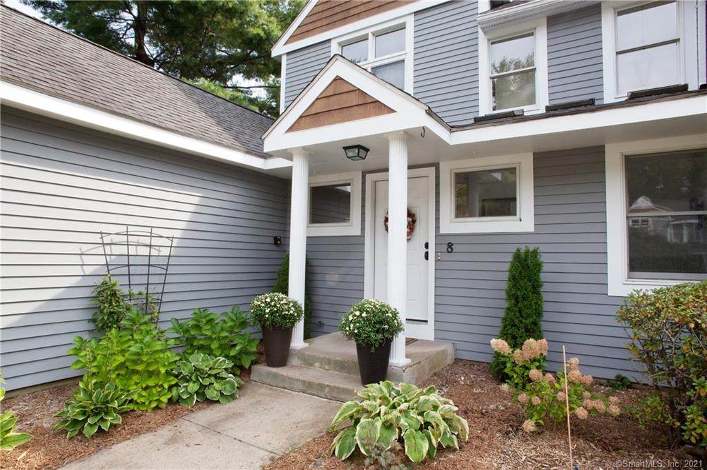 8 Riverwalk Drive - Photo 1