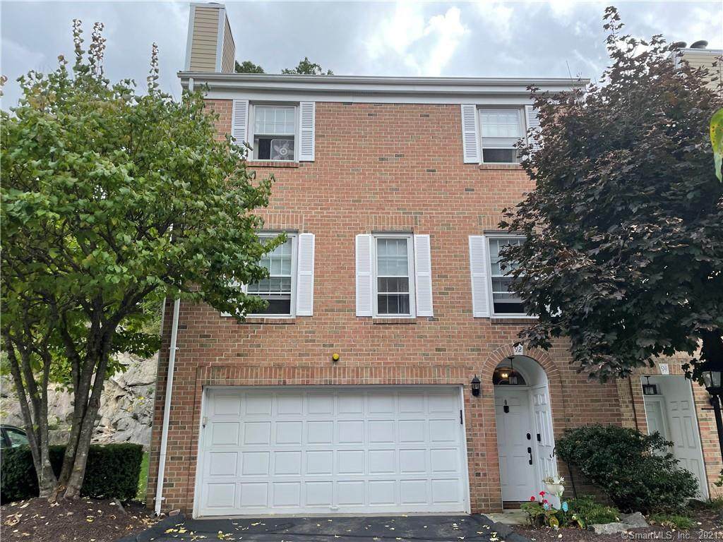 92 Kingswood Drive - Photo 1