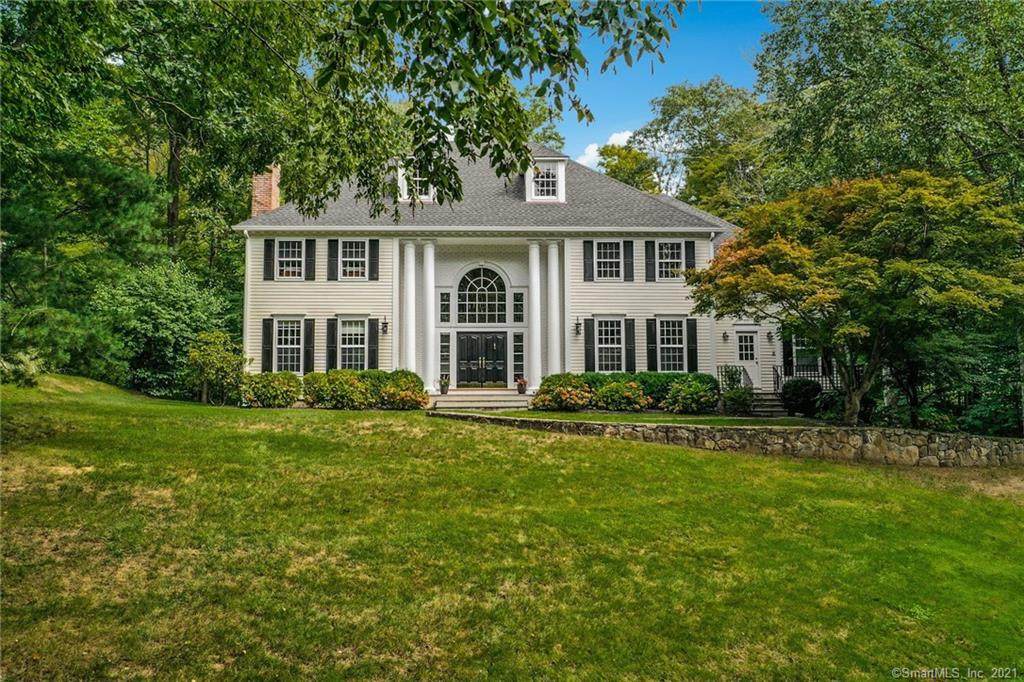 82 Twin Pond Lane - Photo 1
