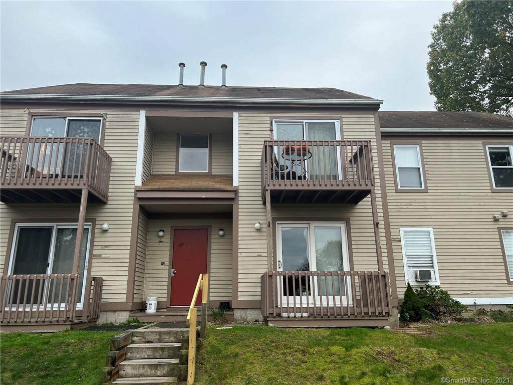 226 Laurel Street - Photo 1