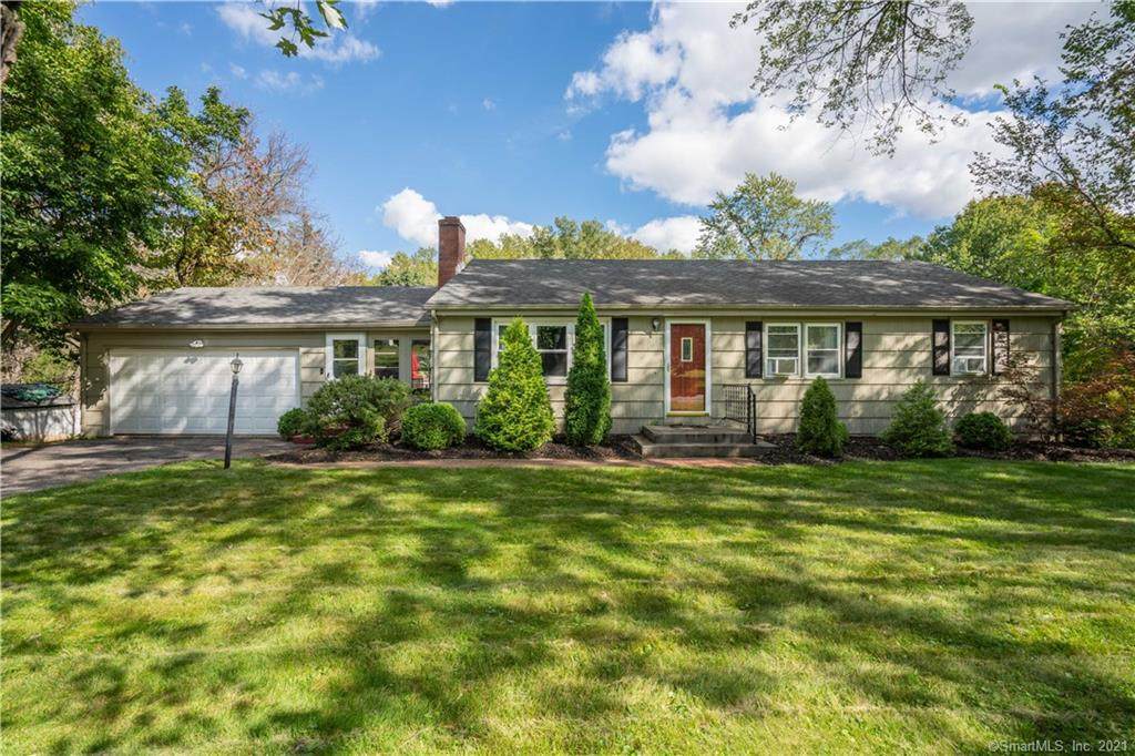 212 Tunxis Avenue - Photo 1