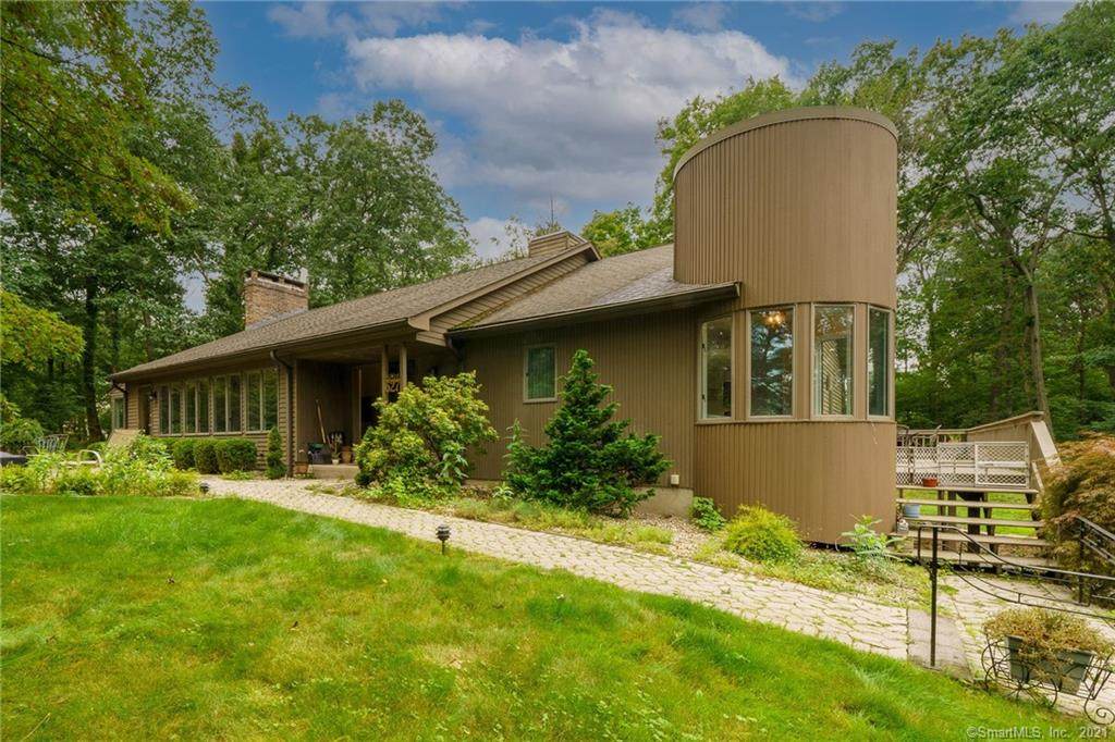 627 Shuttle Meadow Avenue - Photo 1