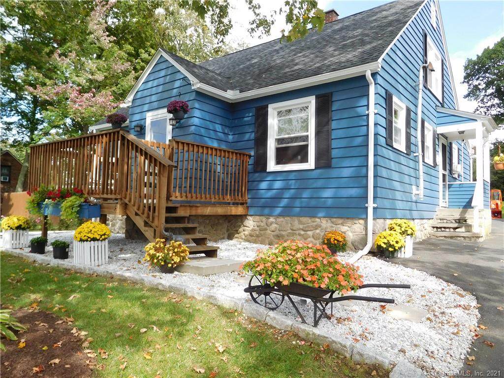 33 Ticonderoga Drive - Photo 1