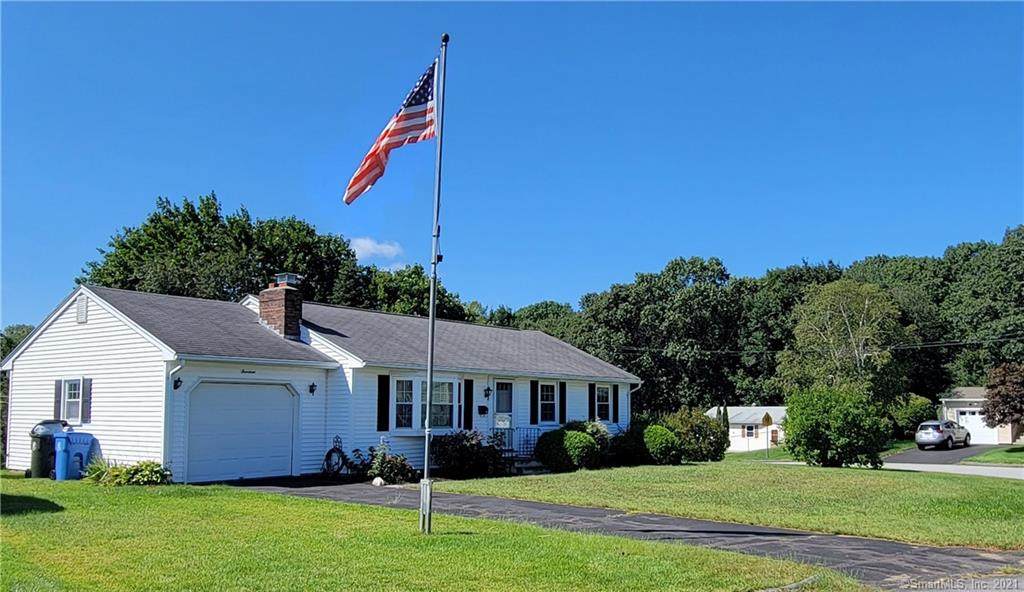 14 Fairground Circle - Photo 1