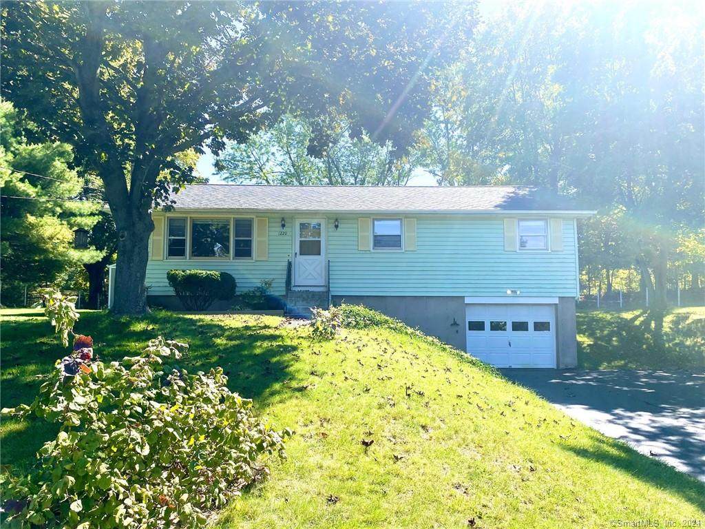 1220 Yale Avenue - Photo 1