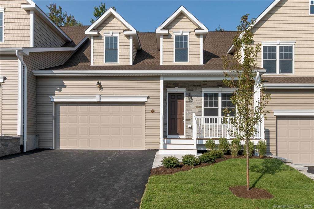 404 Hunter Drive - Photo 1