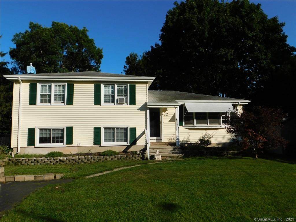 22 Oak Ridge Road - Photo 1