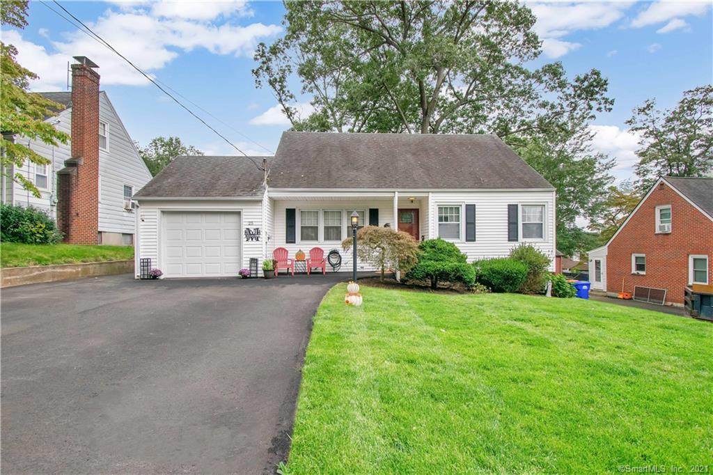 25 Lincoln Avenue - Photo 1