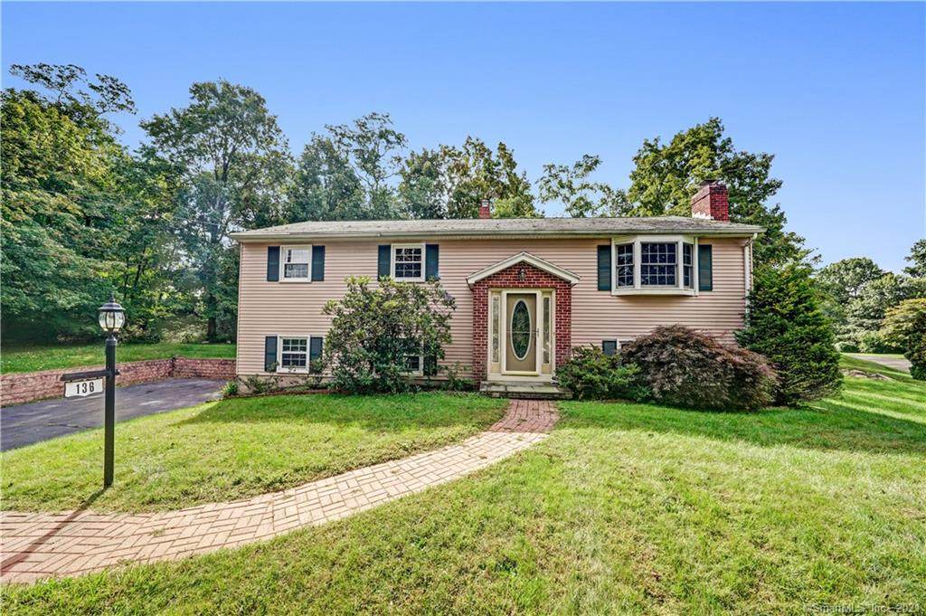 136 Alps Road - Photo 1