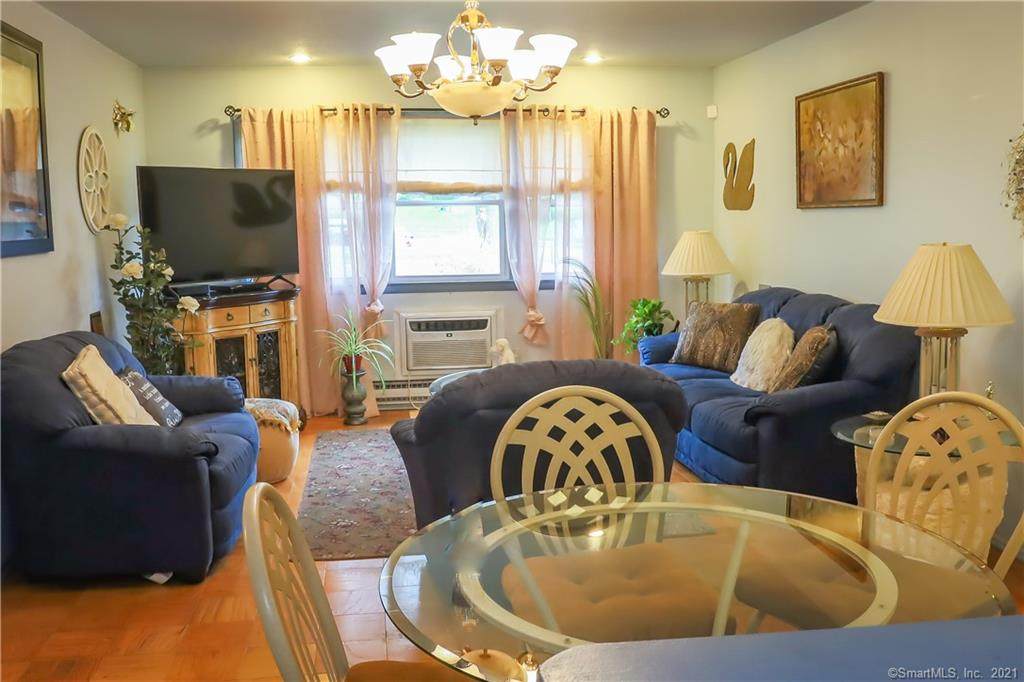 40 Donna Drive - Photo 1
