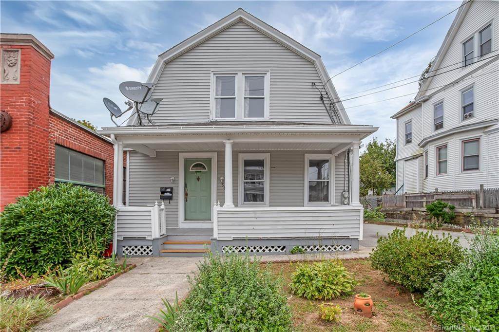 50 Montauk Avenue - Photo 1