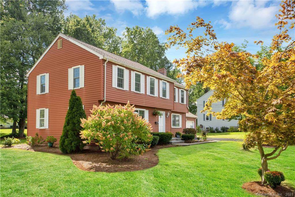 5 Adams Lane - Photo 1