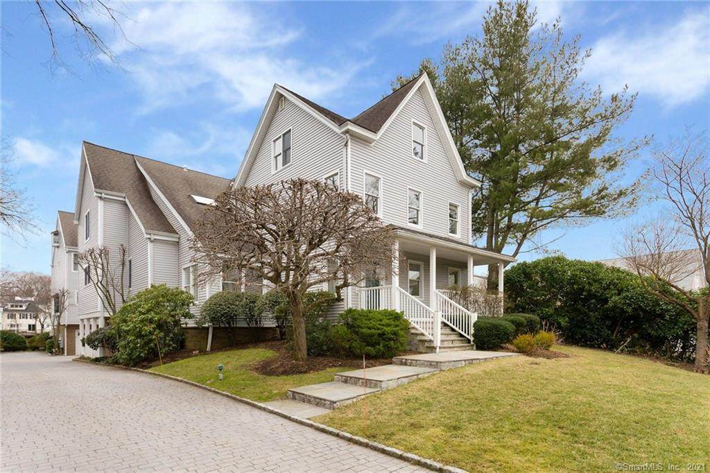 37 Davenport Avenue - Photo 1