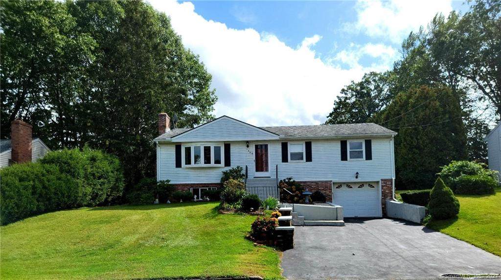 138 Batterson Drive - Photo 1