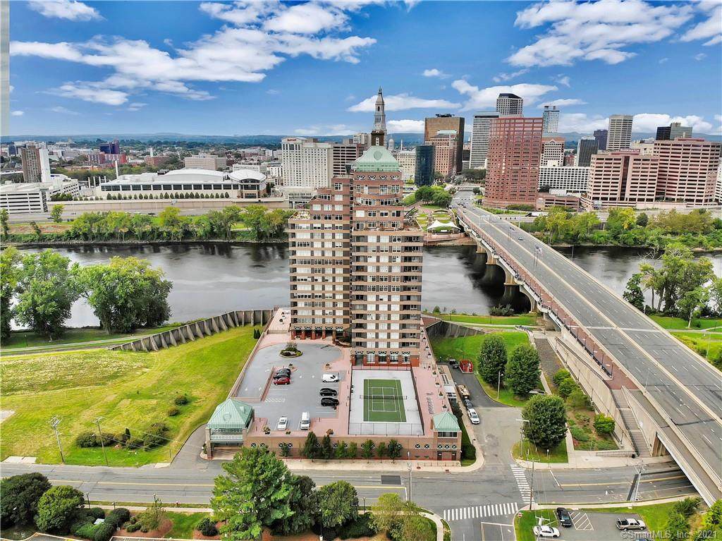 235 River Drive - Photo 1
