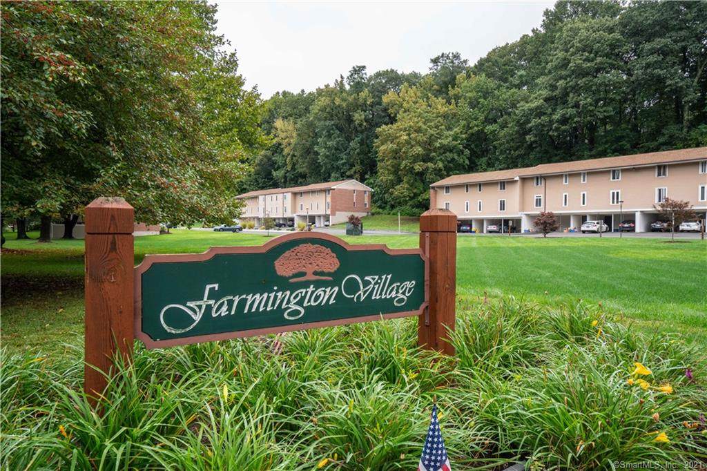 1658 Farmington Avenue - Photo 1