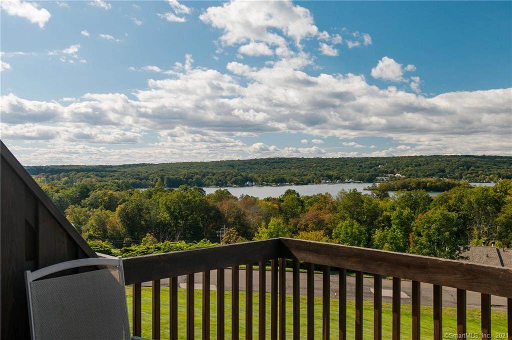 705 Lake Vista Drive - Photo 1