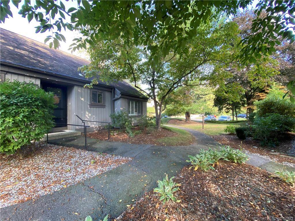 479 Heritage Village - Photo 1
