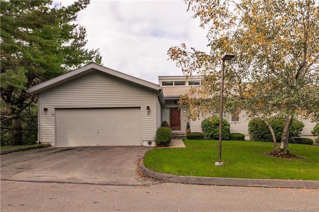 5 Farmstead Lane - Photo 1