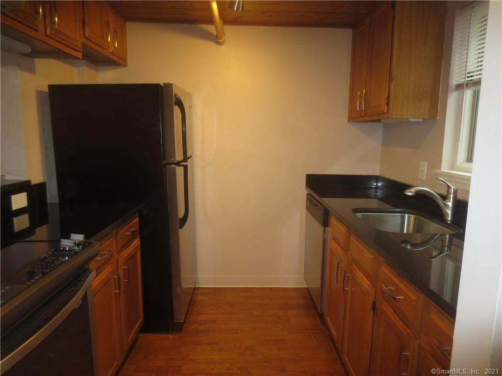 839 Main Street - Photo 1