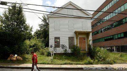 15 Grand Street - Photo 1