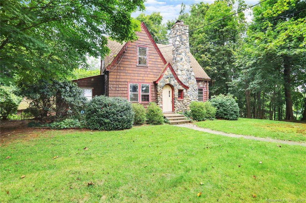 423 Oronoque Road - Photo 1