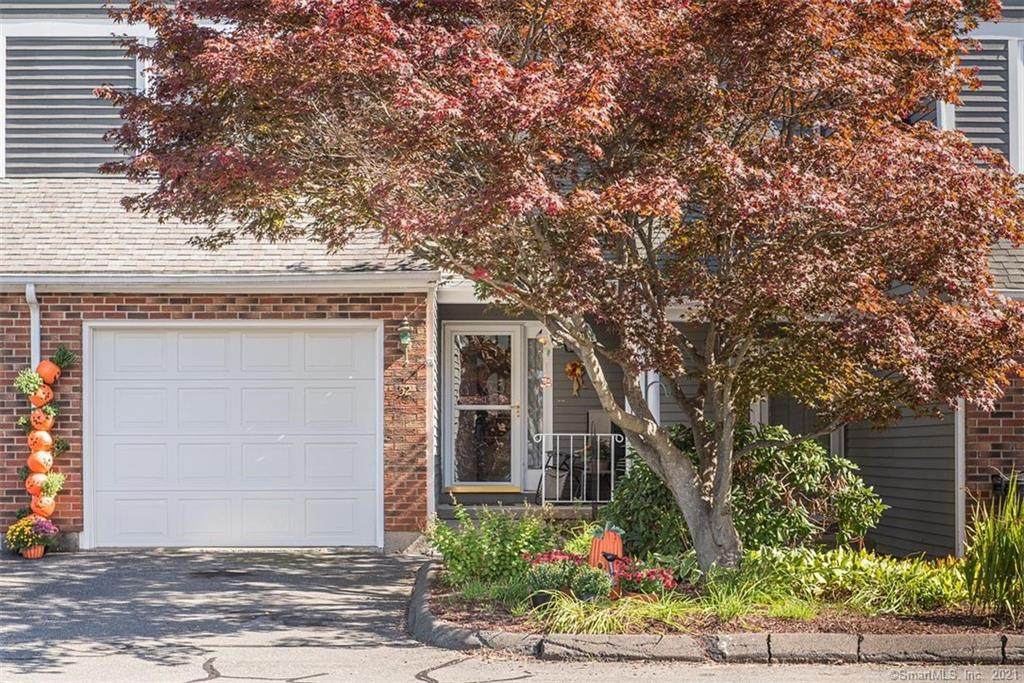 1325 Farmington Avenue - Photo 1