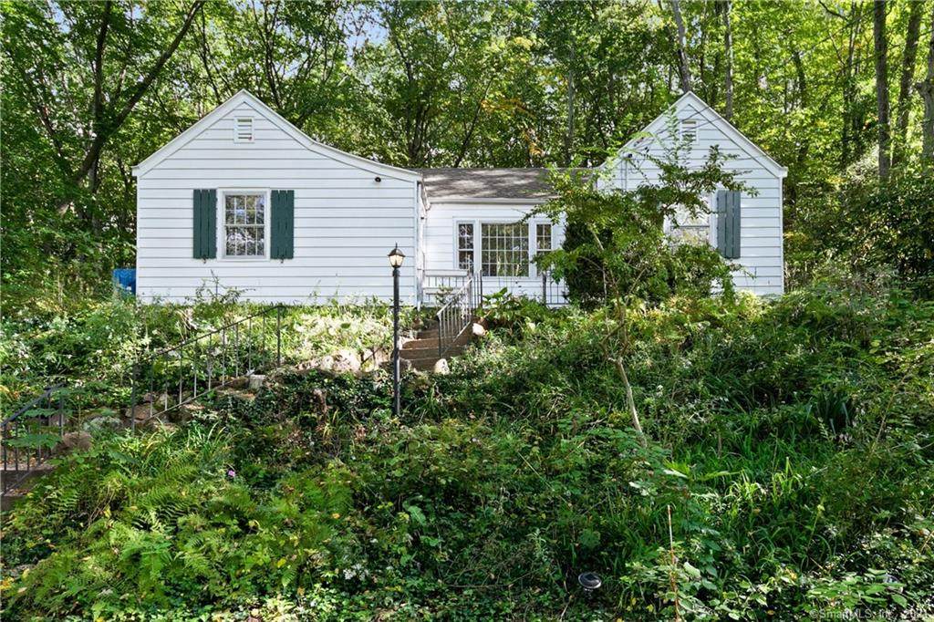 88 Grannis Street - Photo 1