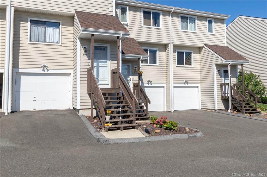 306 Monticello Drive - Photo 1