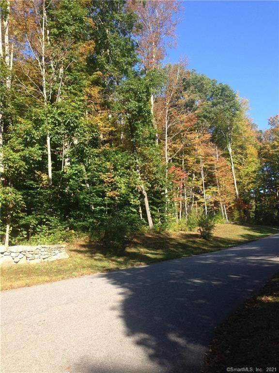 7 Woods Lane - Photo 1