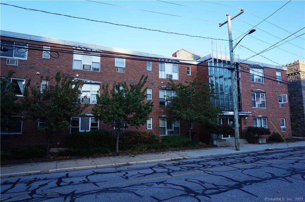 184 Pequot Avenue - Photo 1