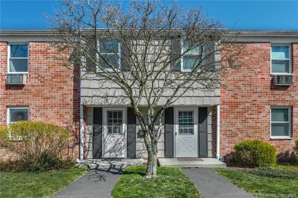 26 Weed Hill Avenue - Photo 1