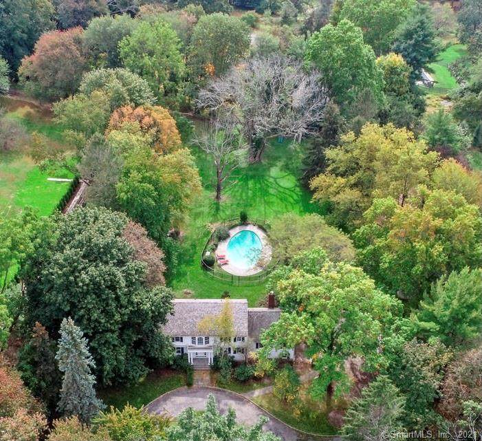 4 Clapboard Hill Road - Photo 1