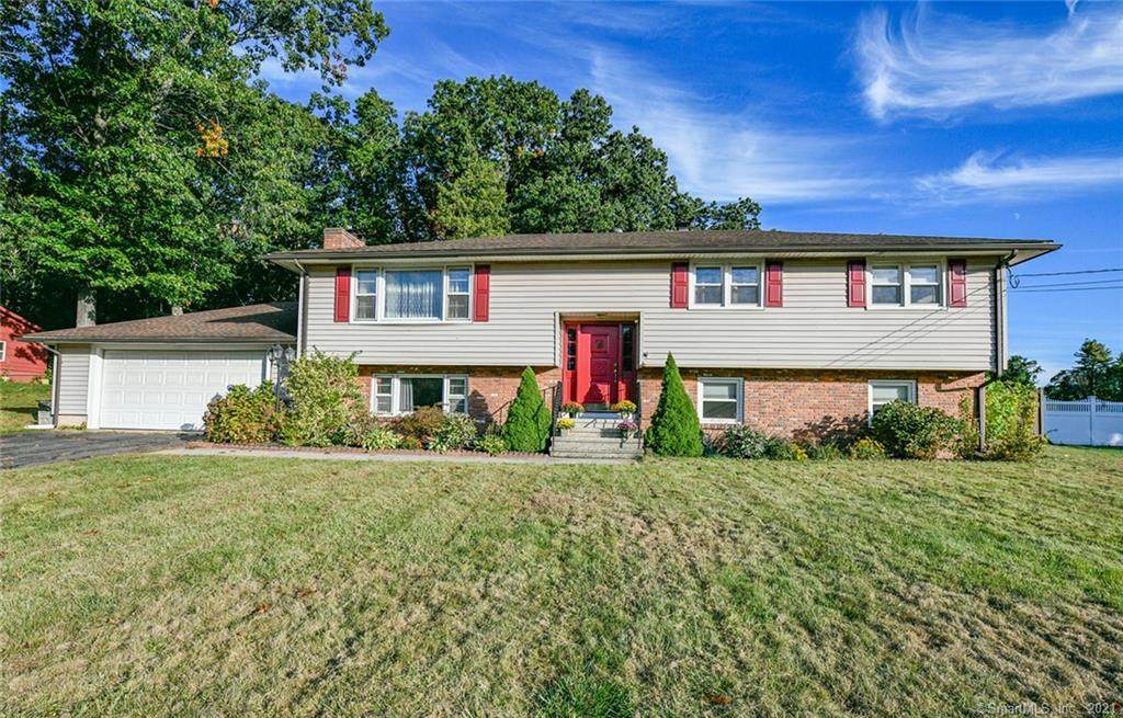 22 Sachem Drive - Photo 1