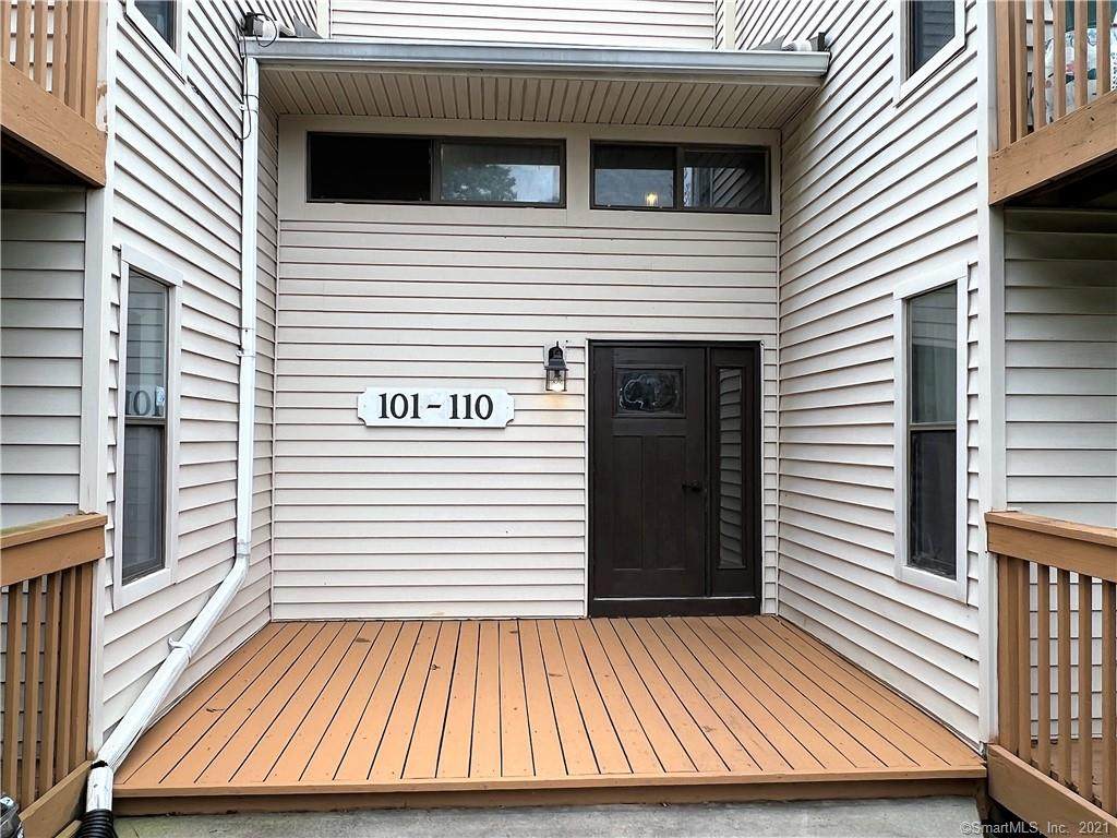 110 Woodland Drive - Photo 1