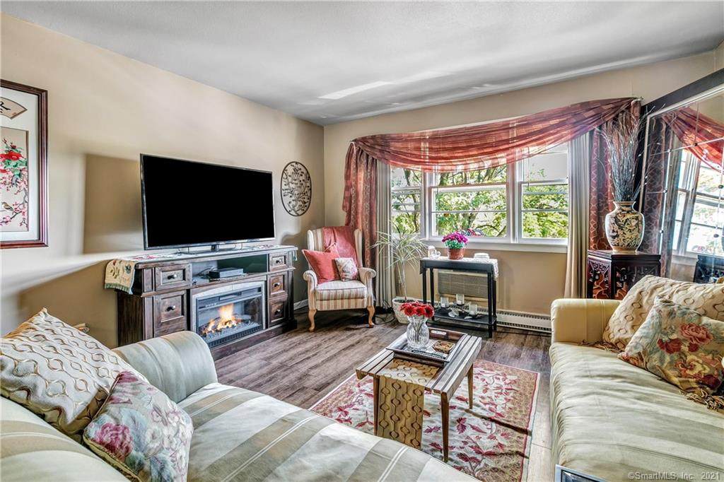 1730 State Street - Photo 1