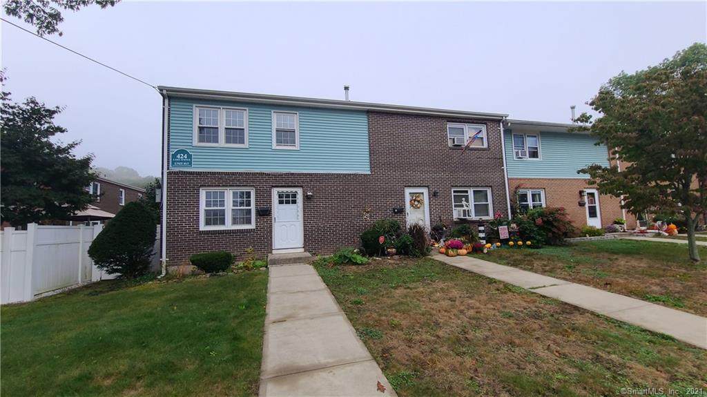 424 Lake Avenue - Photo 1