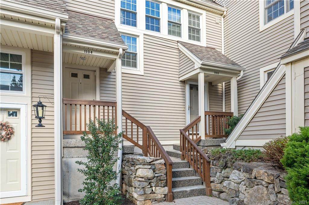 1104 Foxboro Drive - Photo 1