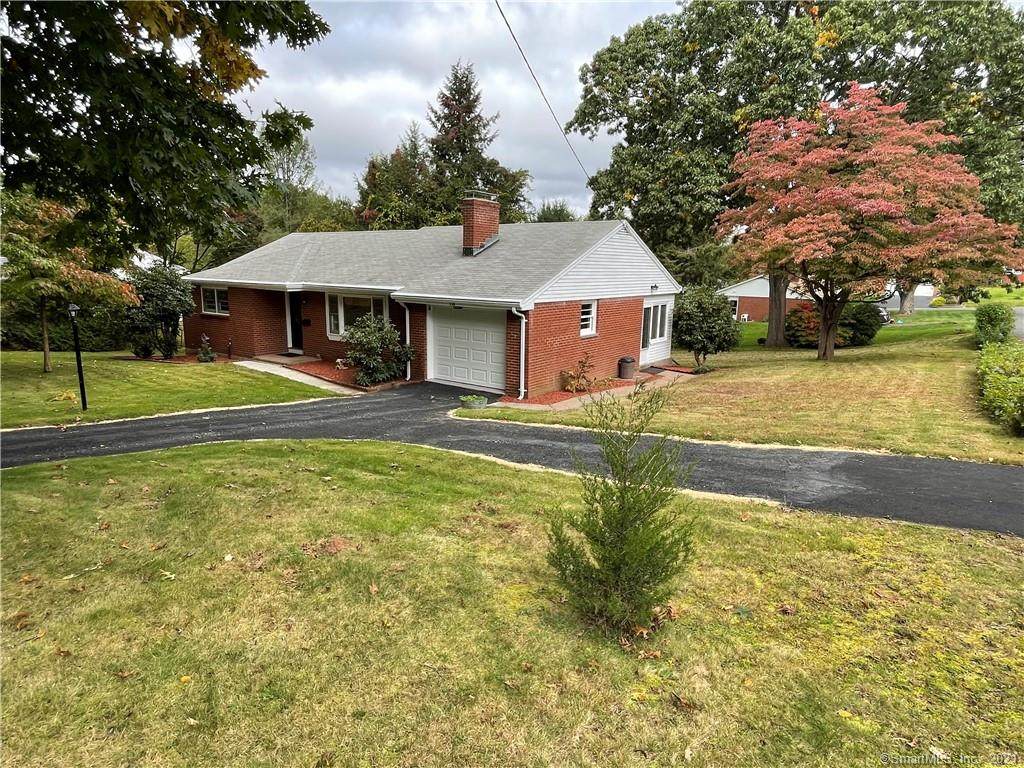 138 Bartlett Street - Photo 1