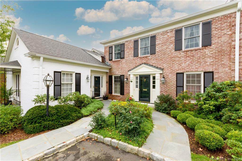 312 Elm Street - Photo 1