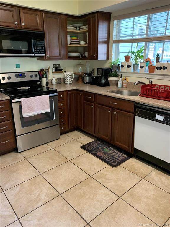 3 Forest Glen Circle - Photo 1