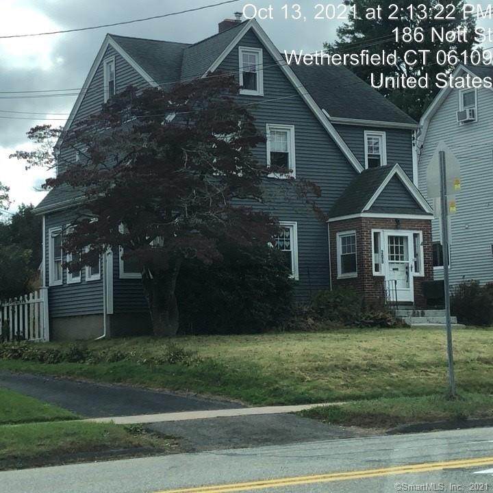 205 Nott Street - Photo 1