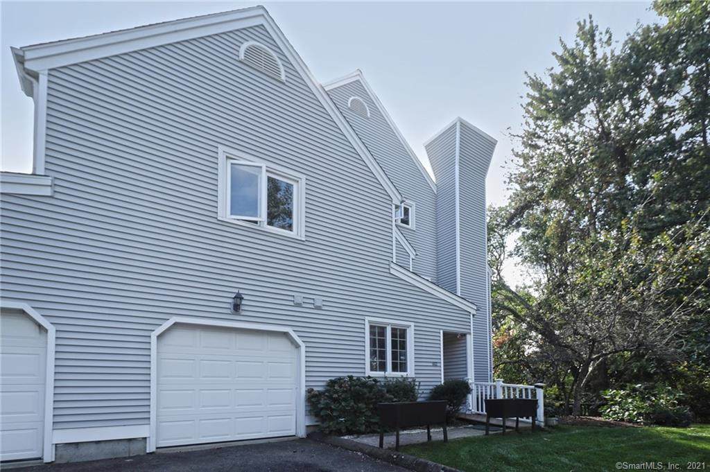 560 Silver Sands Road - Photo 1
