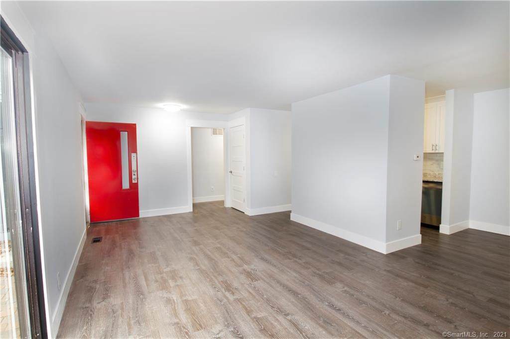4 Hollyberry Lane - Photo 1