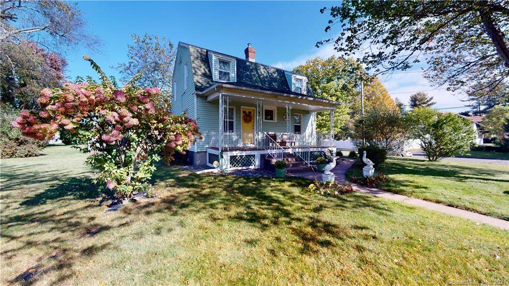 552 Hills Street - Photo 1
