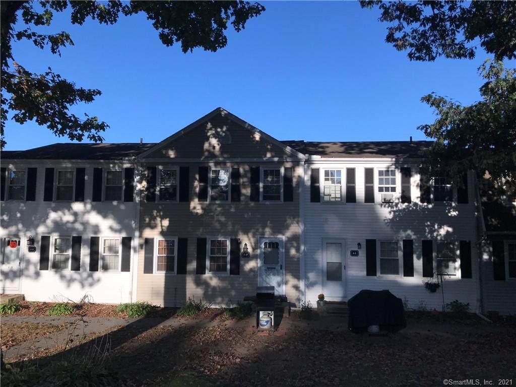4 Lakeside Drive - Photo 1